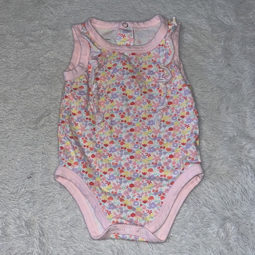 (3 for$10) first impressions floral bodysuit 0-3 months